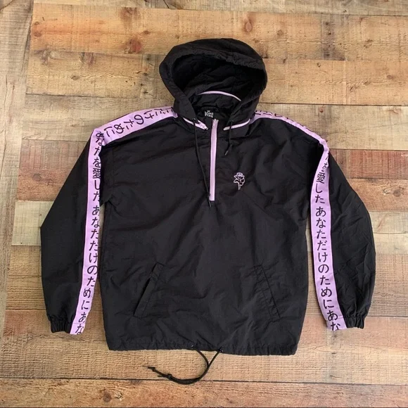 zumiez windbreaker, made by Samii Ryan 💜🖤 - Picture 1 of 8